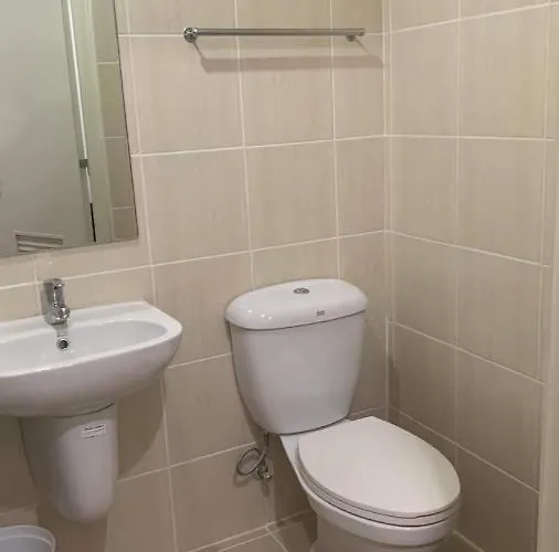 Aparthotel Grand Riviera Comfy Near Us Embassy Bay Roxas Blvd Ermita