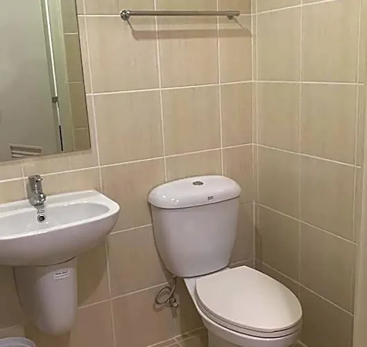 Grand Riviera Comfy Near Us Embassy Bay Roxas Blvd Ermita 3*